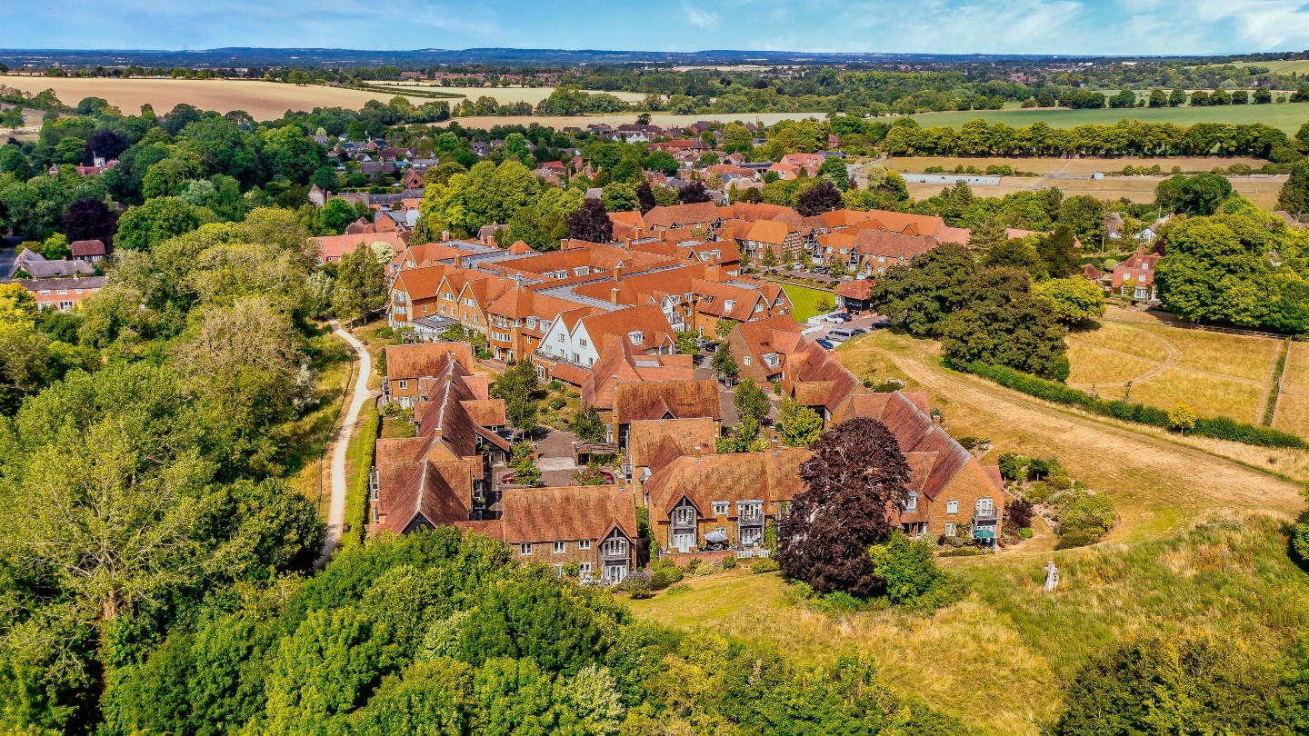 Regis, 22 Brook View, Independent Living Apartment Richmond